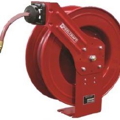 En Slangvinda modell ALC607RF Ø3/8" Max 21m 21 Bar slangupprullare med slang monterad.